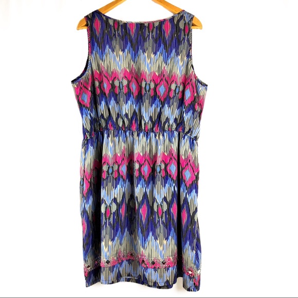 Cato Plus Size Printed Stud Dress - Picture 4 of 8